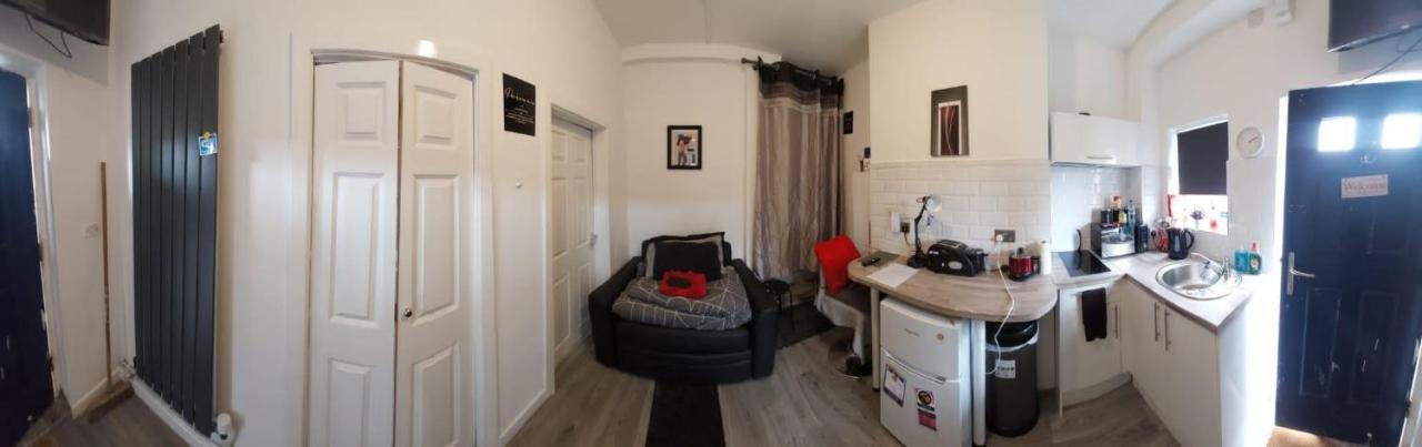 Limpenny Garden Flat Apartamento Nottingham Exterior foto